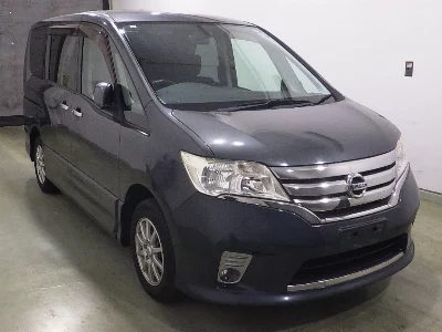 NISSAN SERENA