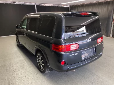 NISSAN LAFESTA