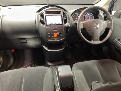 NISSAN LAFESTA
