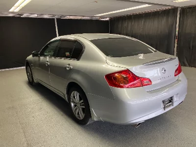 NISSAN SKYLINE