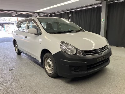 NISSAN AD