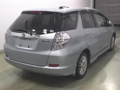 HONDA FIT SHUTTLE