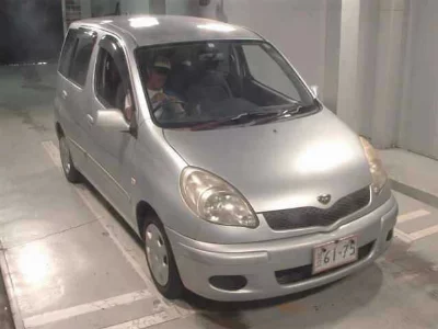 TOYOTA FUN CARGO