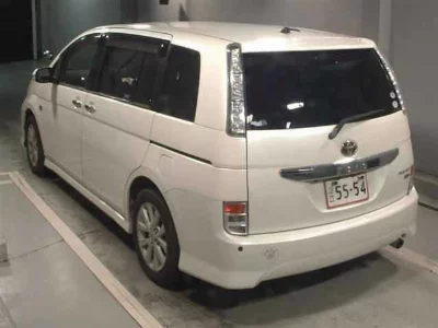 TOYOTA ISIS