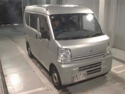 NISSAN NV100 CLIPPER