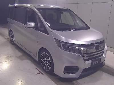 Honda STEPWGN SPADA