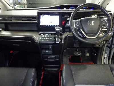 Honda STEPWGN SPADA