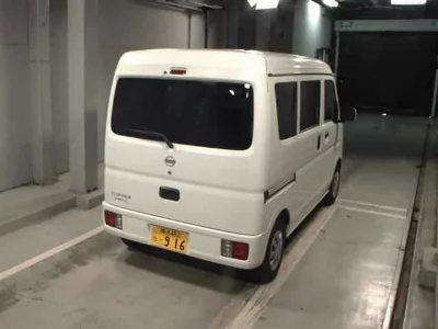 NISSAN CLIPPER VAN