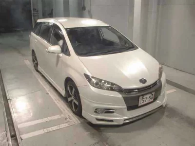 TOYOTA WISH