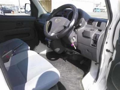 DAIHATSU HIJET VAN
