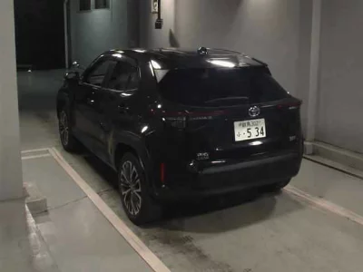 TOYOTA YARIS CROSS