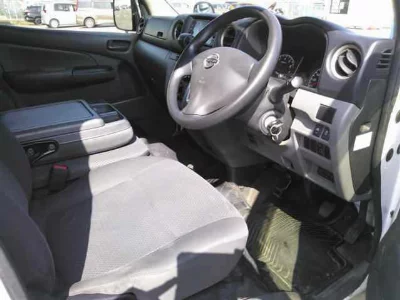 NISSAN NV350 CARAVAN