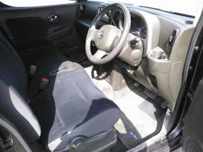 NISSAN CUBE