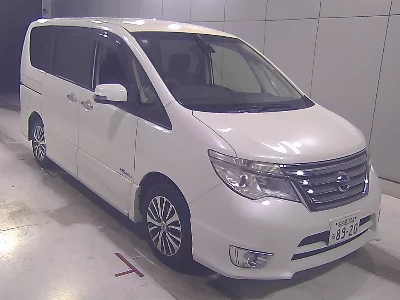 NISSAN SERENA