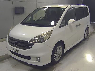 Honda STEPWGN SPADA