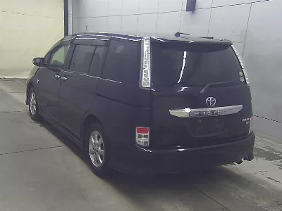 TOYOTA ISIS