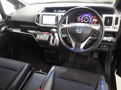 Honda STEPWGN SPADA