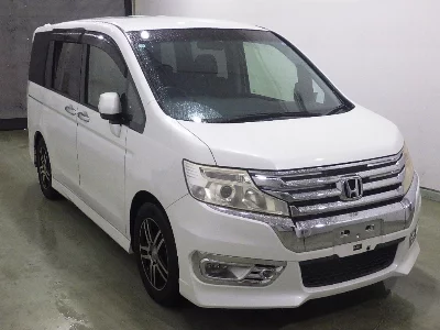 Honda STEPWGN SPADA