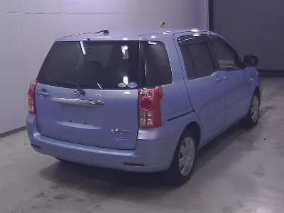TOYOTA RAUM