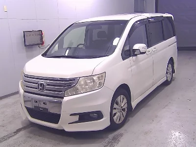 Honda STEPWGN SPADA