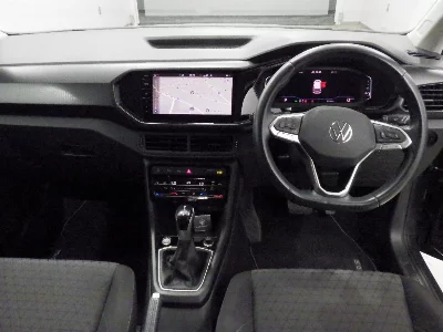 VOLKSWAGEN T-CROSS
