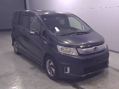 HONDA FREED SPIKE