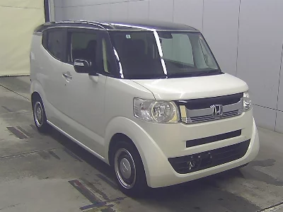 HONDA N-BOX SLASH