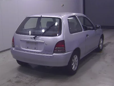 TOYOTA STARLET