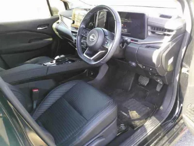 NISSAN AURA