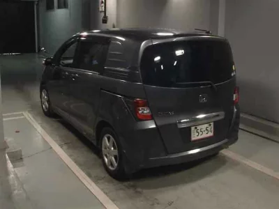 HONDA FREED SPIKE