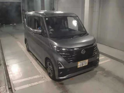 NISSAN ROOX