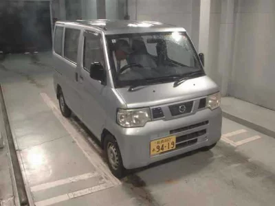 NISSAN NV100 CLIPPER