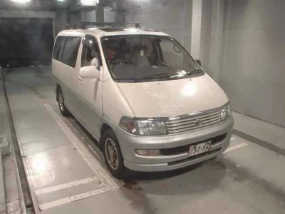 TOYOTA HIACE REGIUS