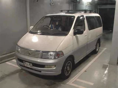 TOYOTA HIACE REGIUS