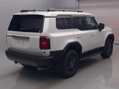 TOYOTA LAND CRUISER 250