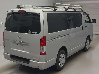 Toyota RegiusAce