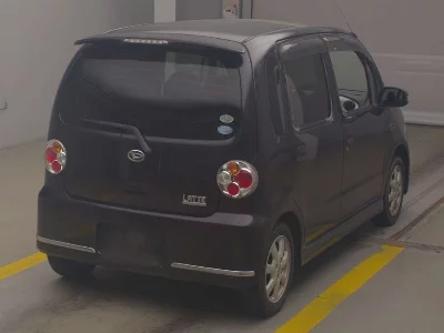 DAIHATSU MOVE LATTE