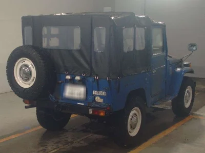 TOYOTA LAND CRUISER 40