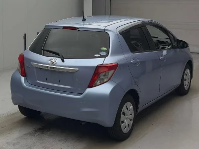 TOYOTA VITZ