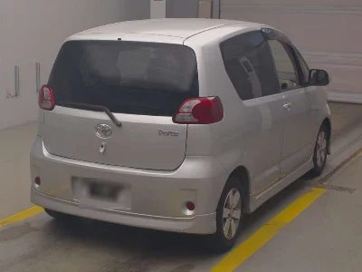 TOYOTA PORTE