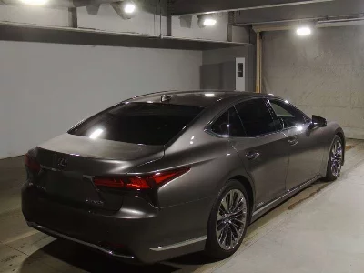 LEXUS LS