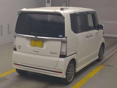 HONDA N BOX CUSTOM