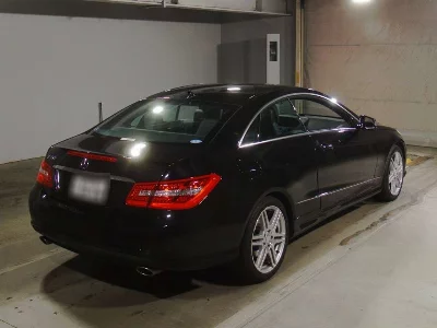 MERCEDES BENZ E CLASS