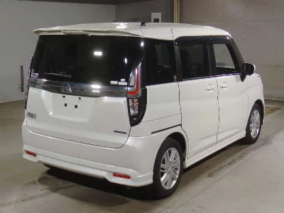MITSUBISHI DELICA D:2