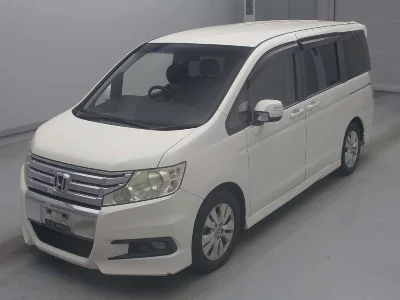 Honda STEPWGN SPADA