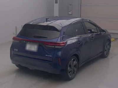 NISSAN AURA