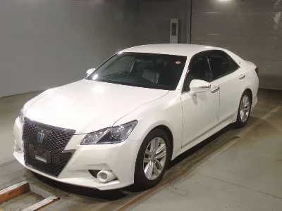 TOYOTA CROWN HYBRID