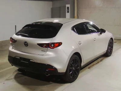 MAZDA MAZDA3 FASTBACK