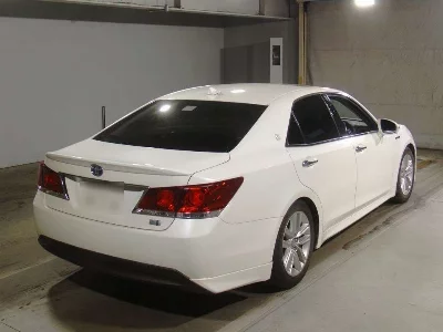 TOYOTA CROWN HYBRID