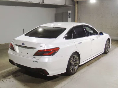 TOYOTA CROWN HYBRID